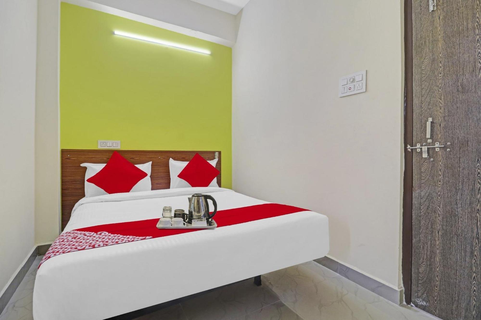 Super Collection O Elite Stay Near Habsiguda Metro Station Hyderabad Luaran gambar