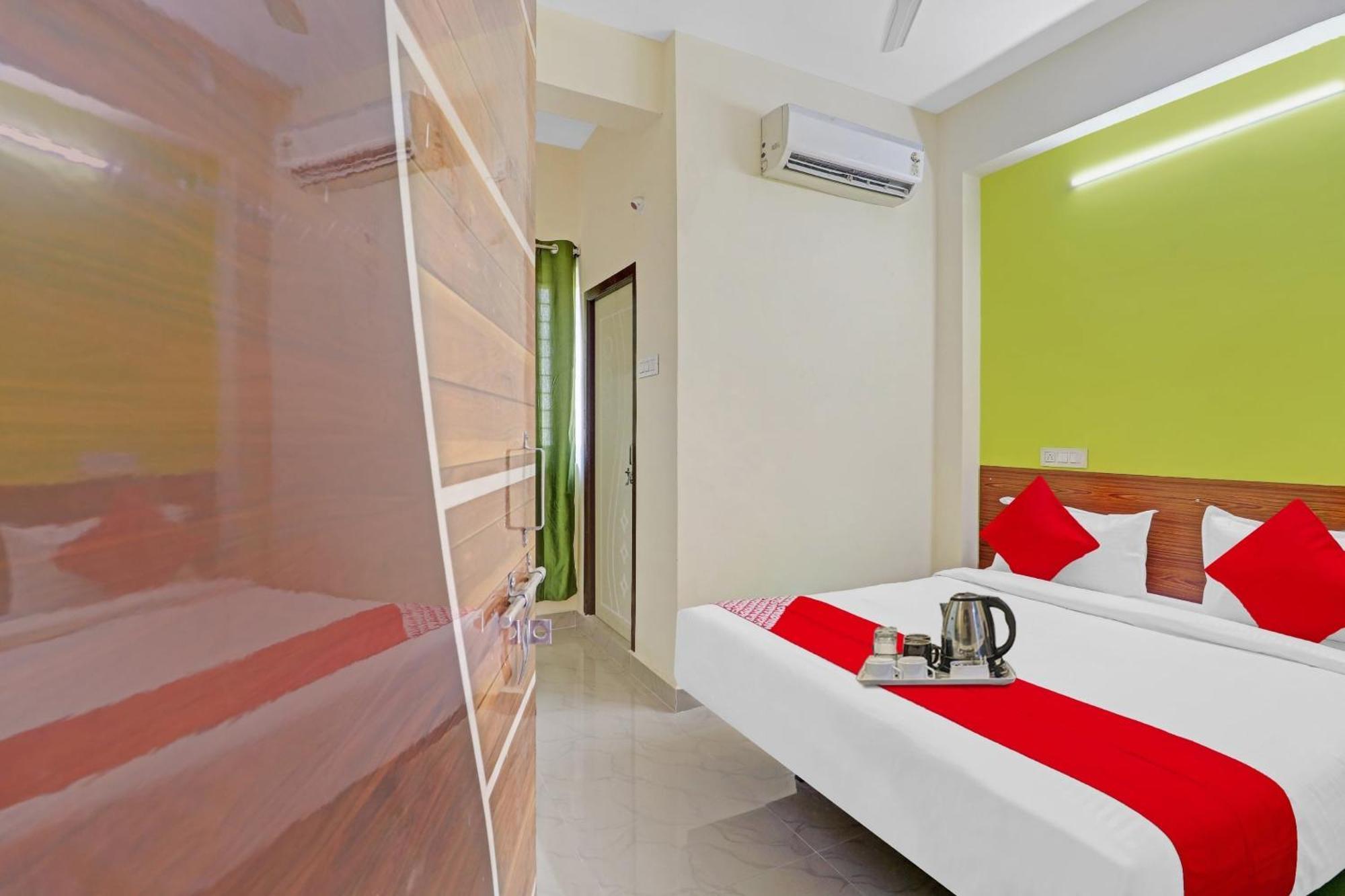 Super Collection O Elite Stay Near Habsiguda Metro Station Hyderabad Luaran gambar