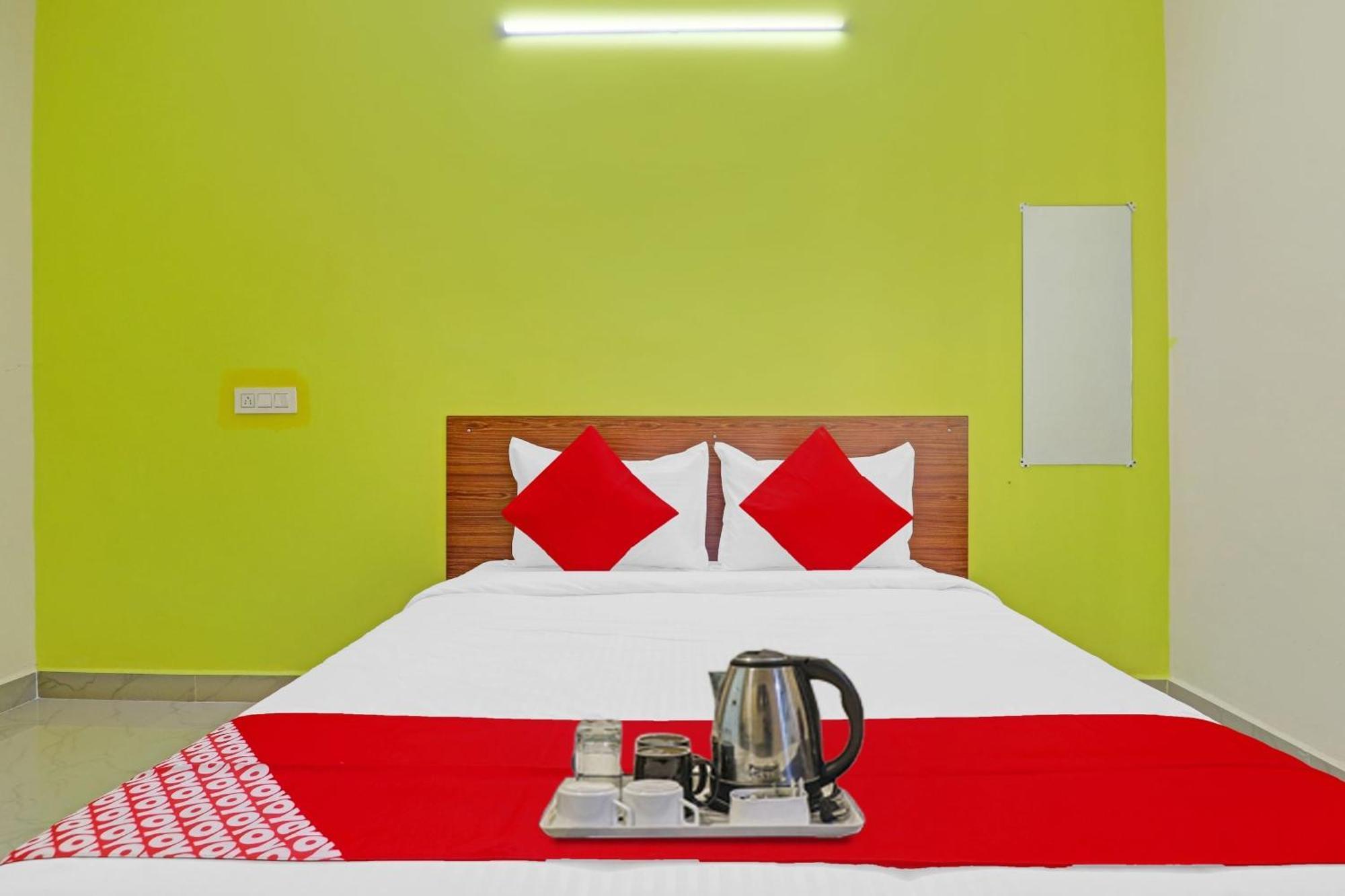 Super Collection O Elite Stay Near Habsiguda Metro Station Hyderabad Luaran gambar